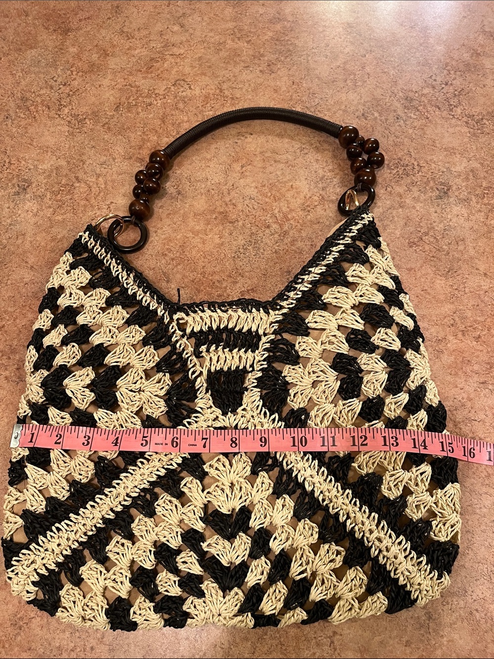 Handwoven Black and Cream Crochet Shoulder Bag - Picture 4 of 5